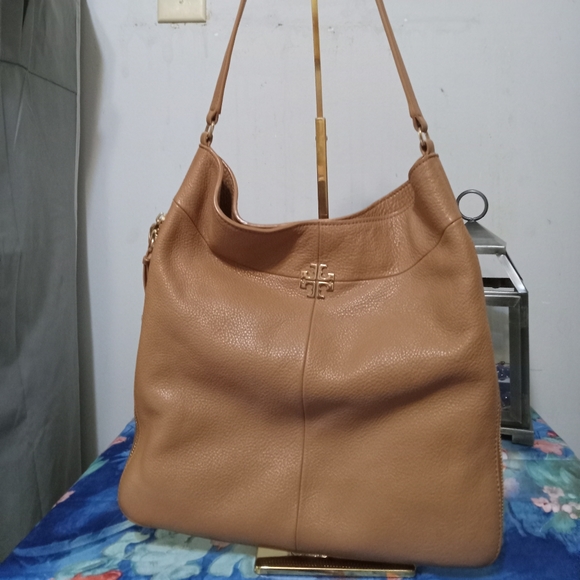 Tory Burch Handbags - Tory Burch purse